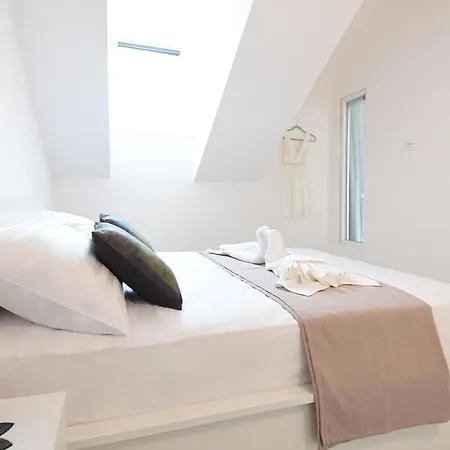 Sun N Sky Oasis I. Apartman *