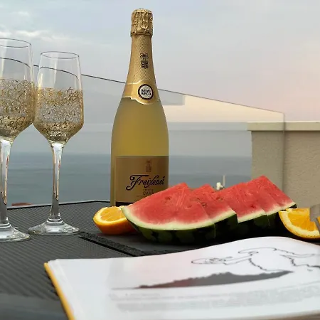 Sun N Sky Oasis I. 公寓 *