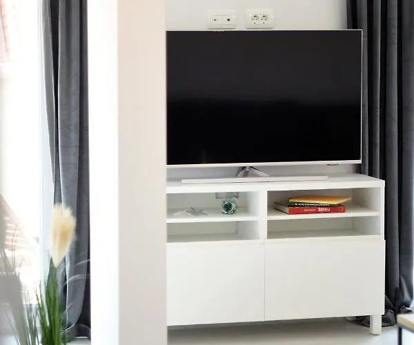 Sun N Sky Oasis I. Apartment
