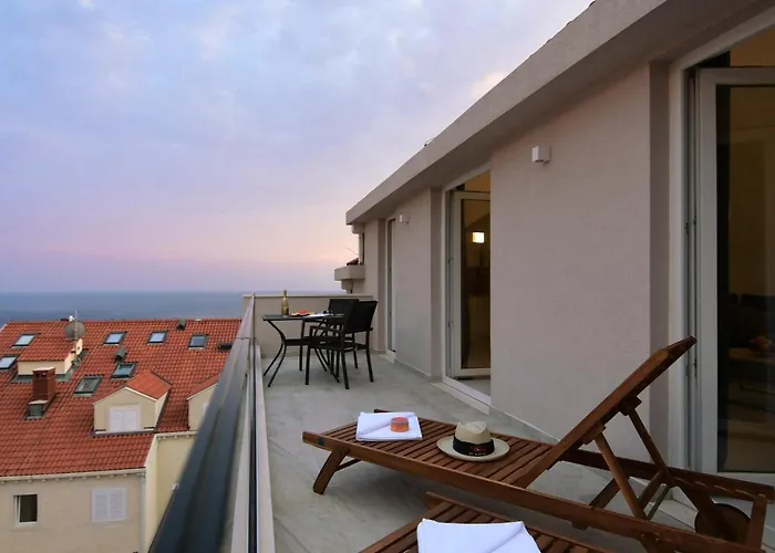 Apartment Sun N Sky Oasis I.