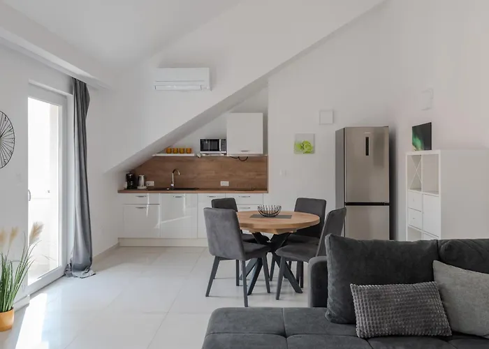 Sun N Sky Oasis I. *